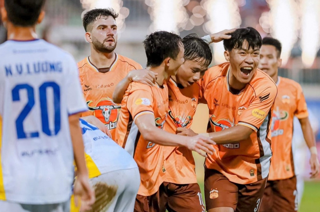 HAGL quyết đòi lại ngôi đầu V-League: Tải ứng dụng fun88 để không bỏ lỡ cơ hội!